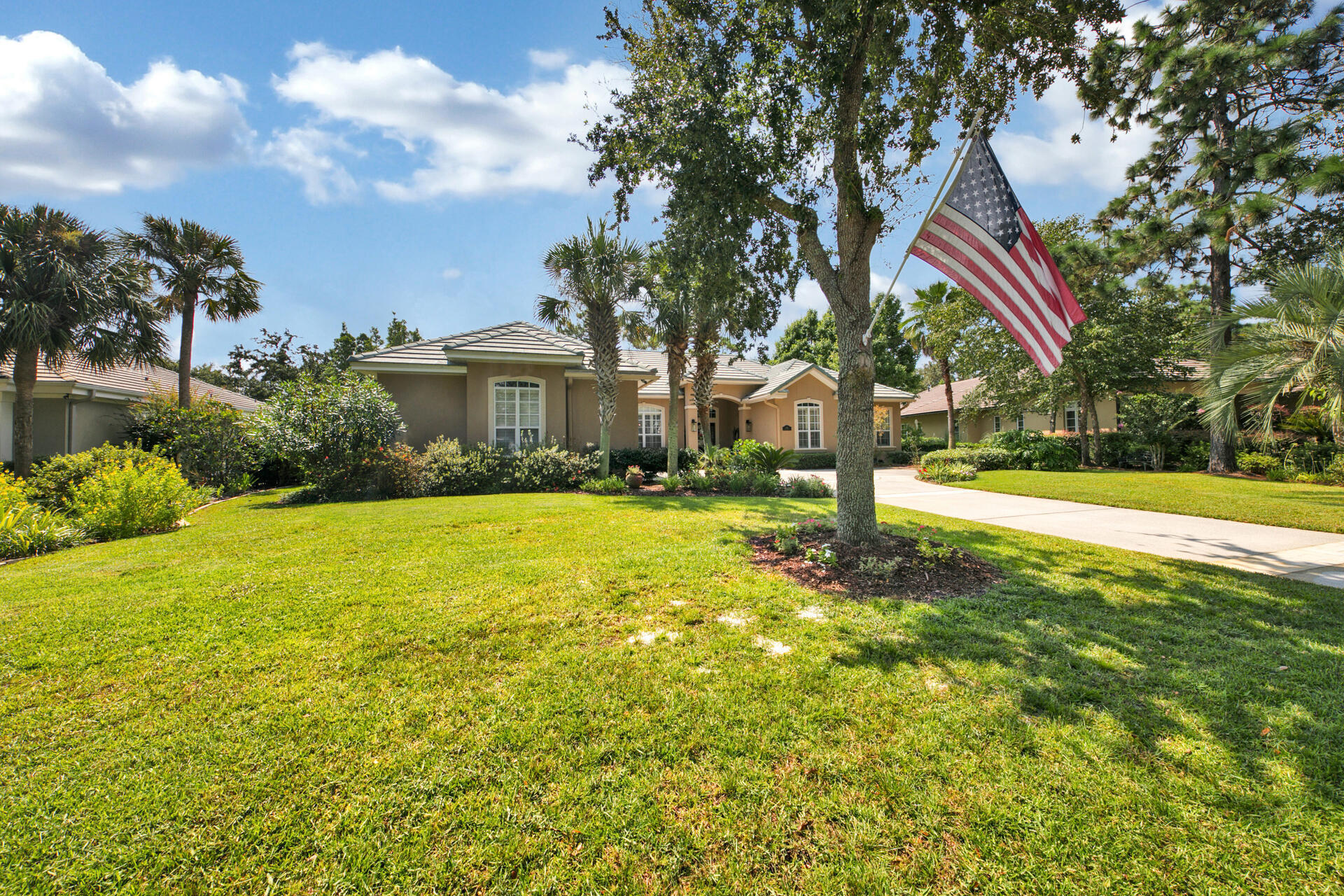 TROON DRIVE - Residential