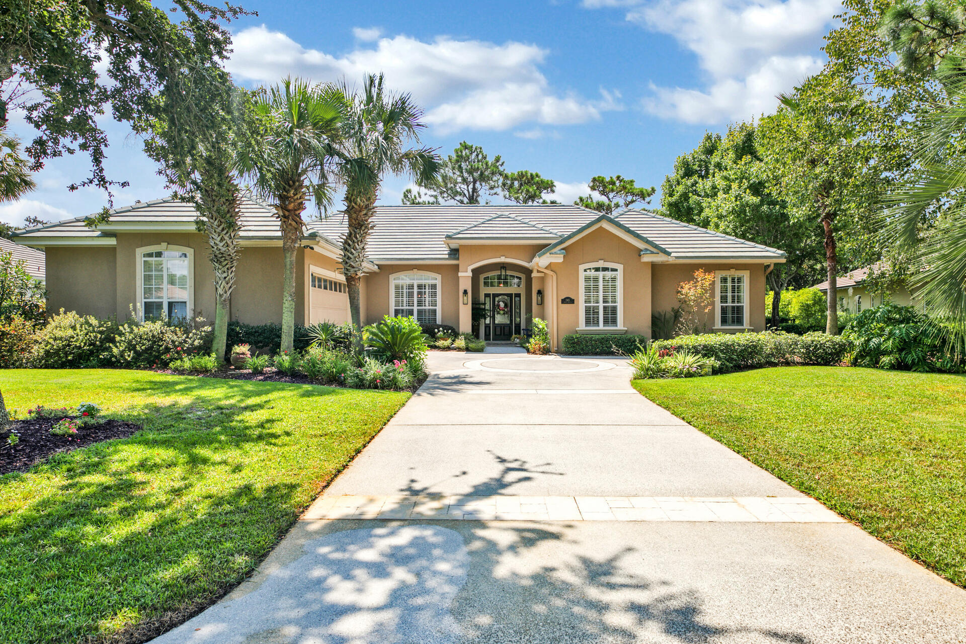 TROON DRIVE - Residential