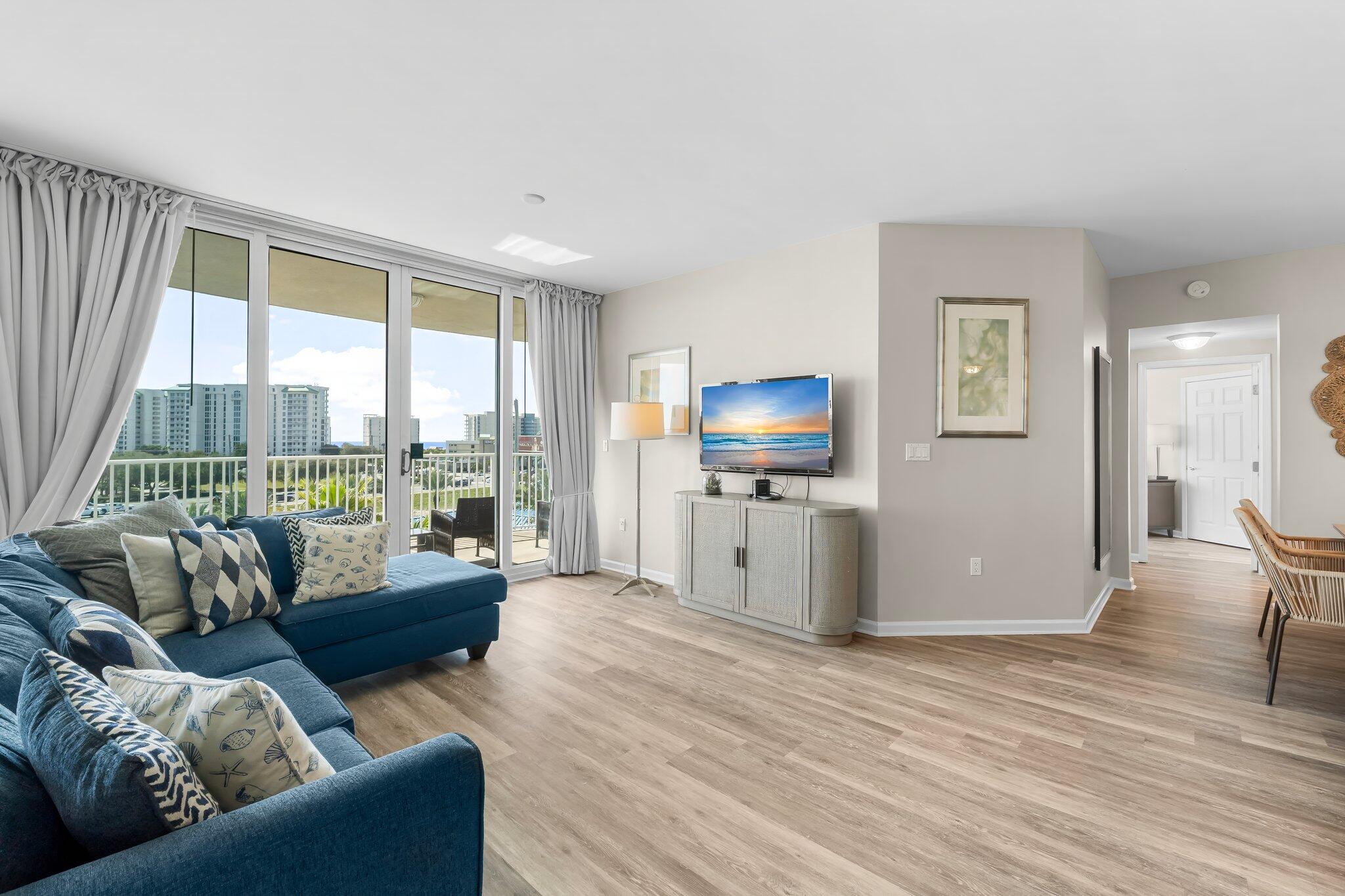 THE PALMS OF DESTIN - Residential
