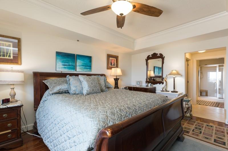 HARBOR LANDING - Residential
