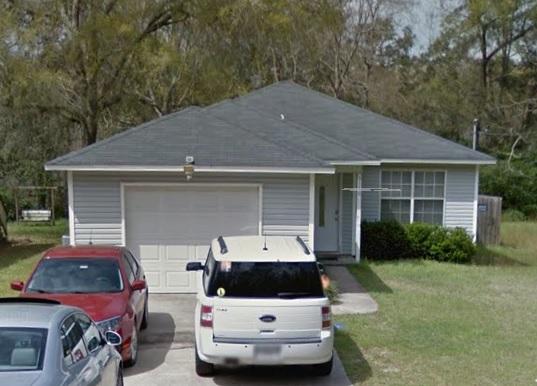 excellent Short Sale opportunity! 3 bedroom 2 bath home is located on a quiet street convenient to town. Open floor plan with living room and dining area adjoining. 13'' ceramic tile in the entryway, kitchen, dining area and bathrooms. Cultured marble vanities in both bathrooms. Neutral colors throughout and light knock down finish on ceilings and walls. Kitchen appliances include Kenmore electric stove and dishwasher. Single french door in dining area opens to a covered back porch and nice backyard