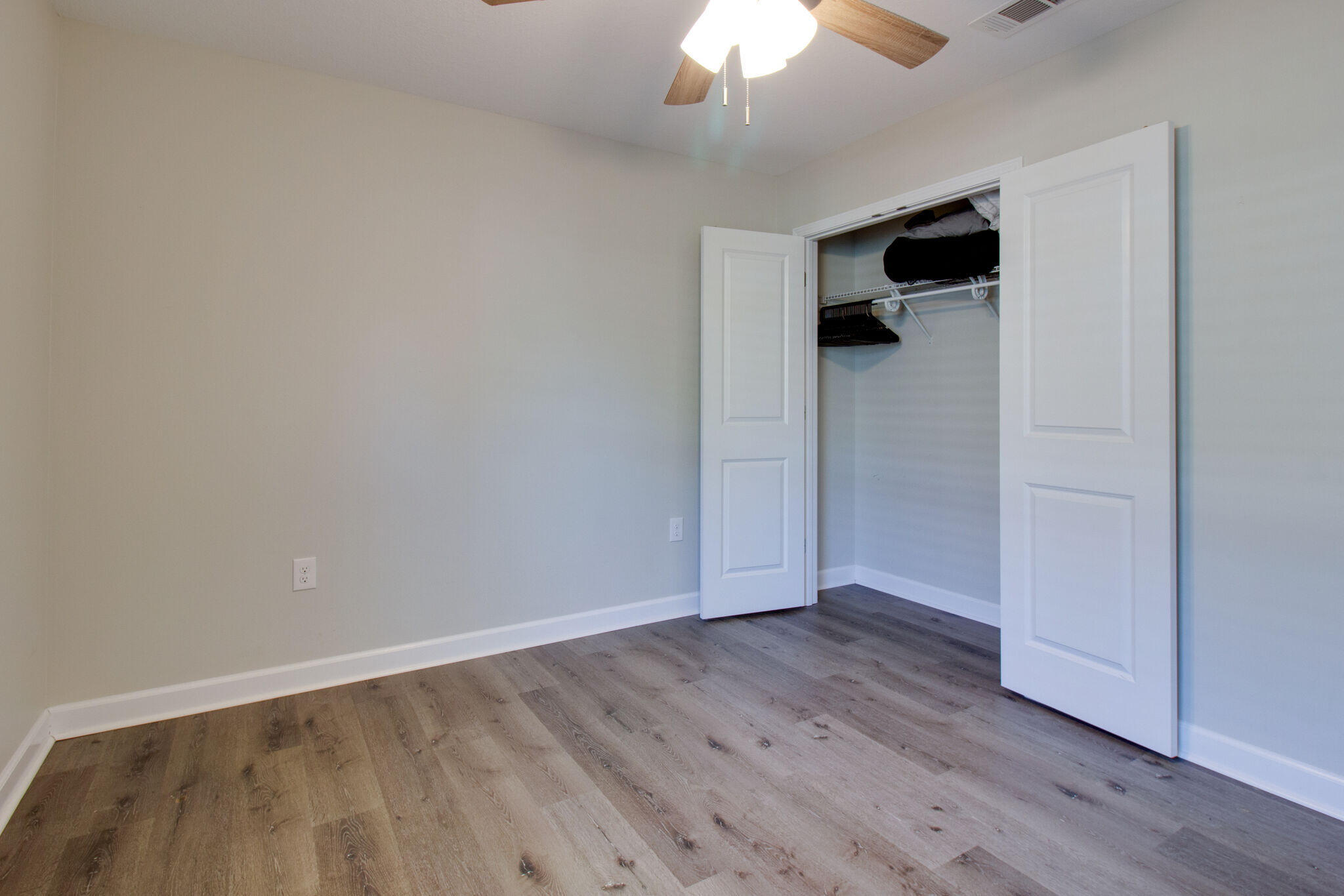 GARDEN CITY - Residential Lease