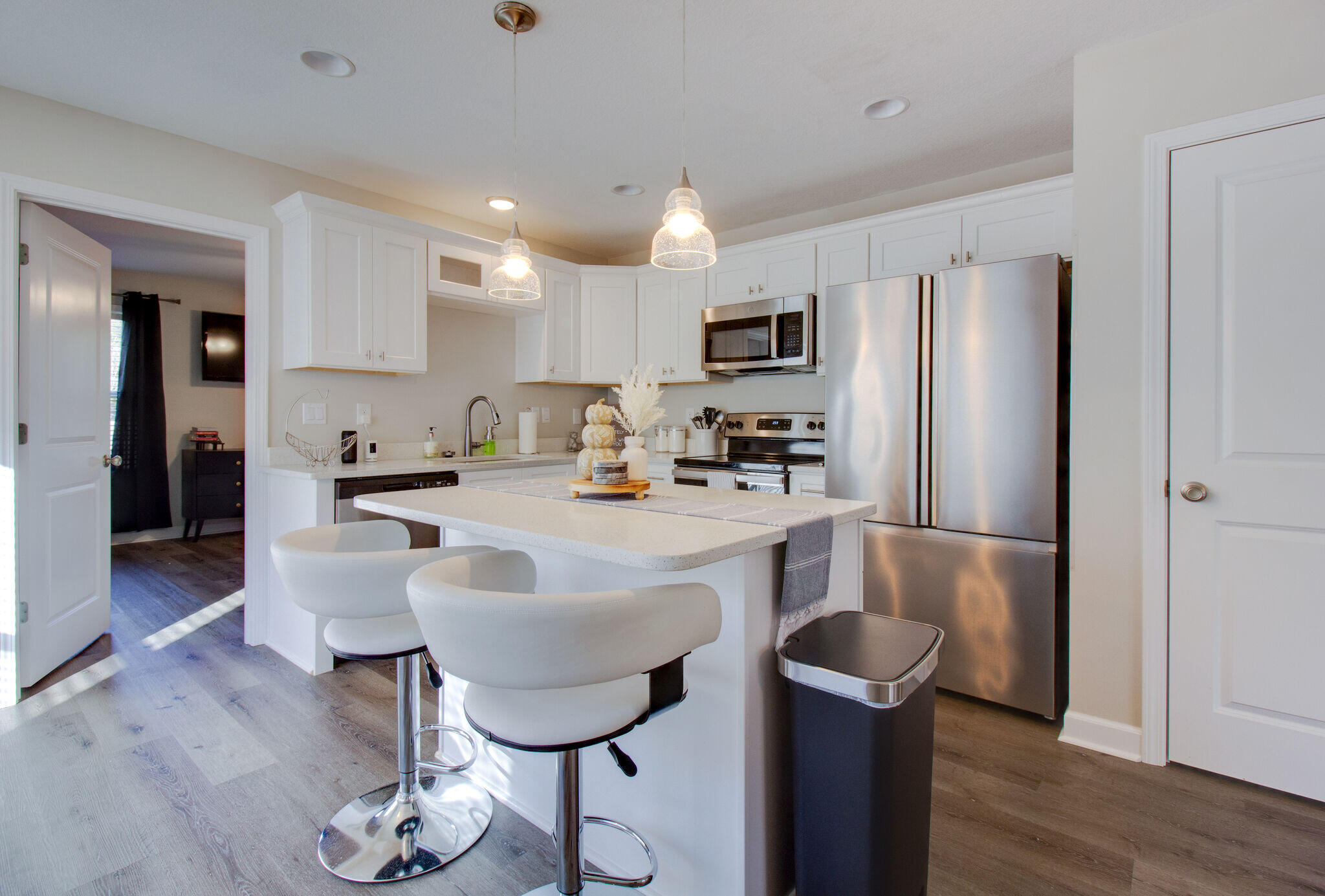 GARDEN CITY - Residential Lease