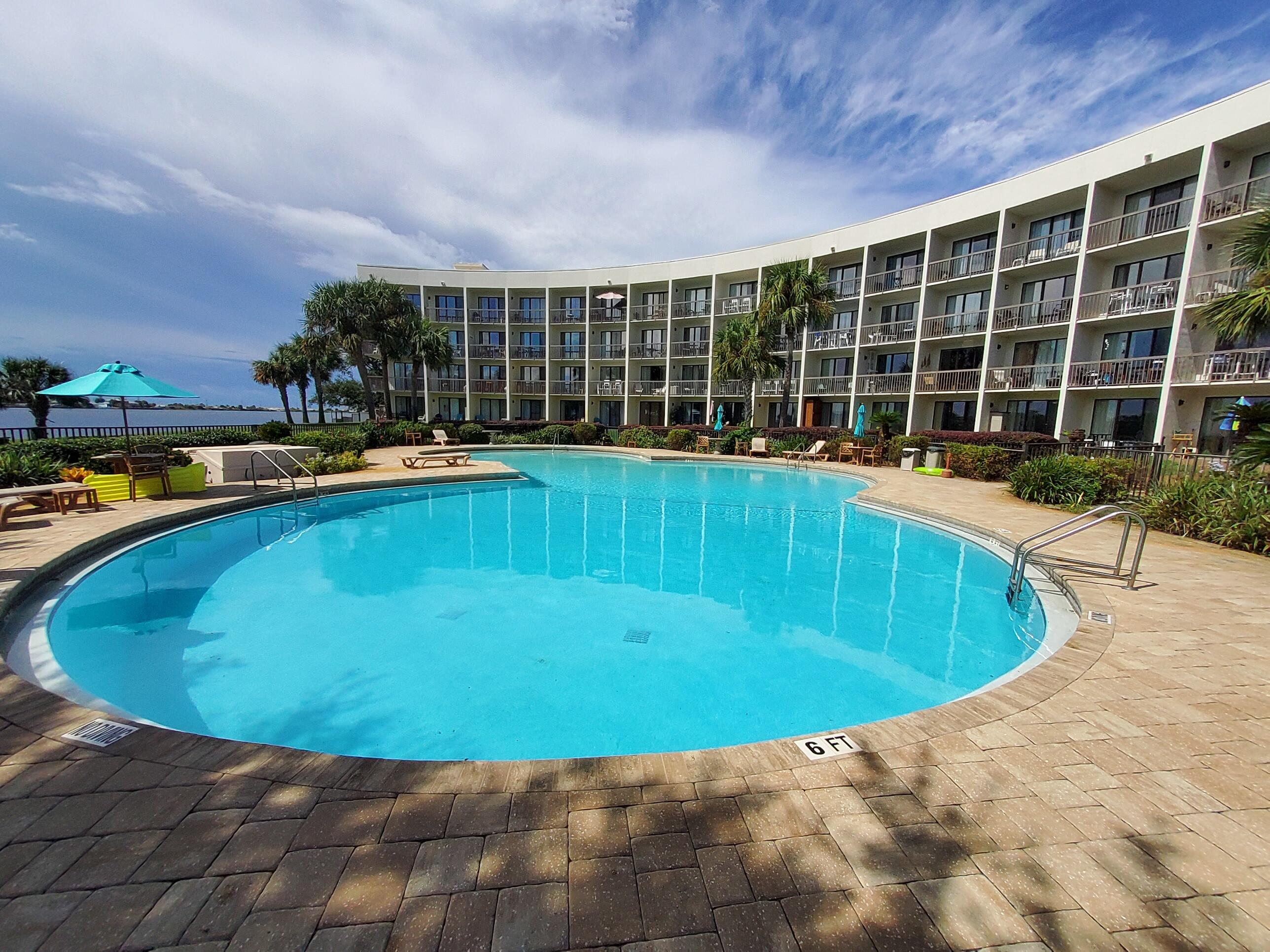 PIRATES BAY PH 1 - Residential