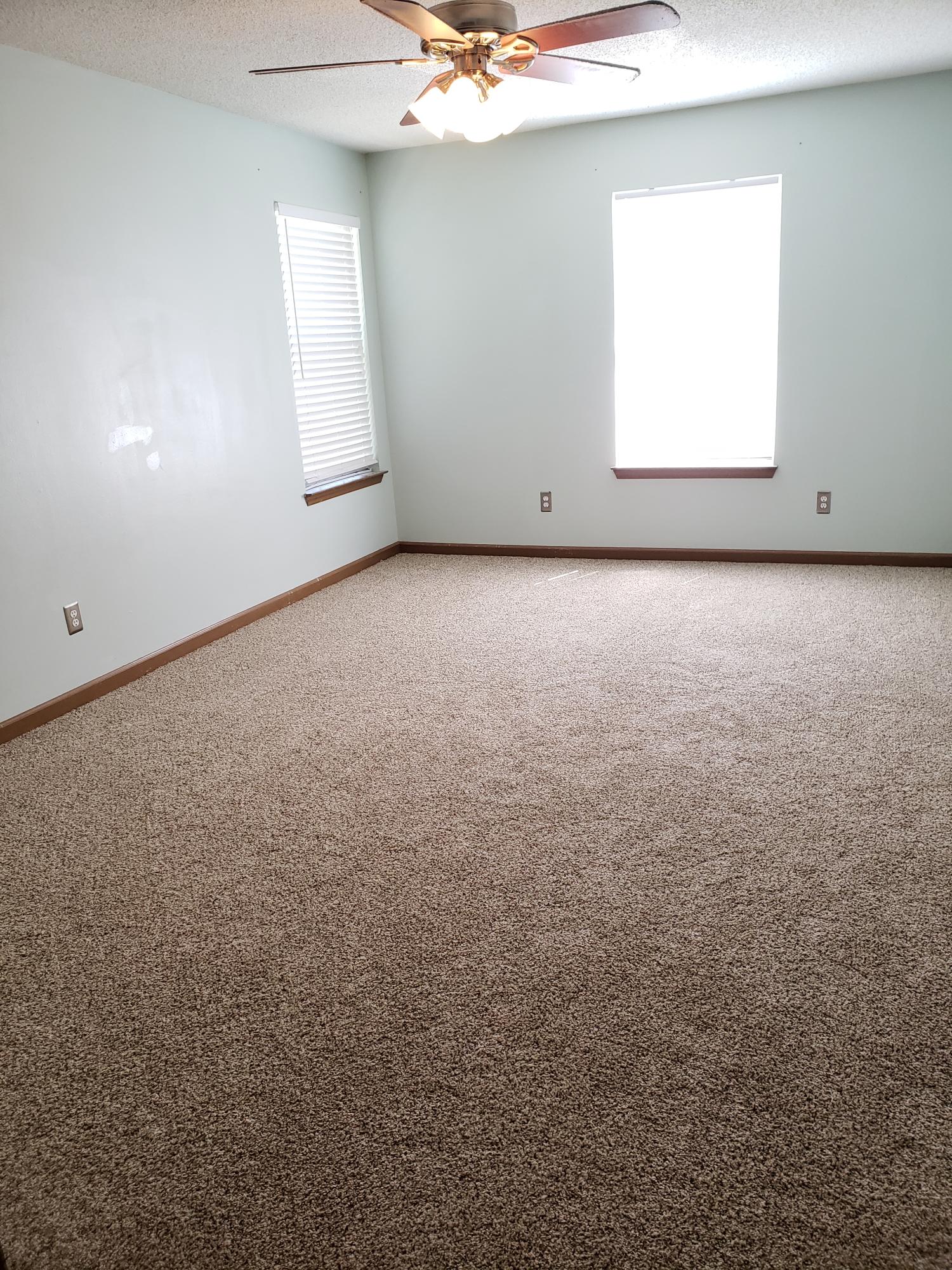 LIVE OAK MANORS - Residential Lease
