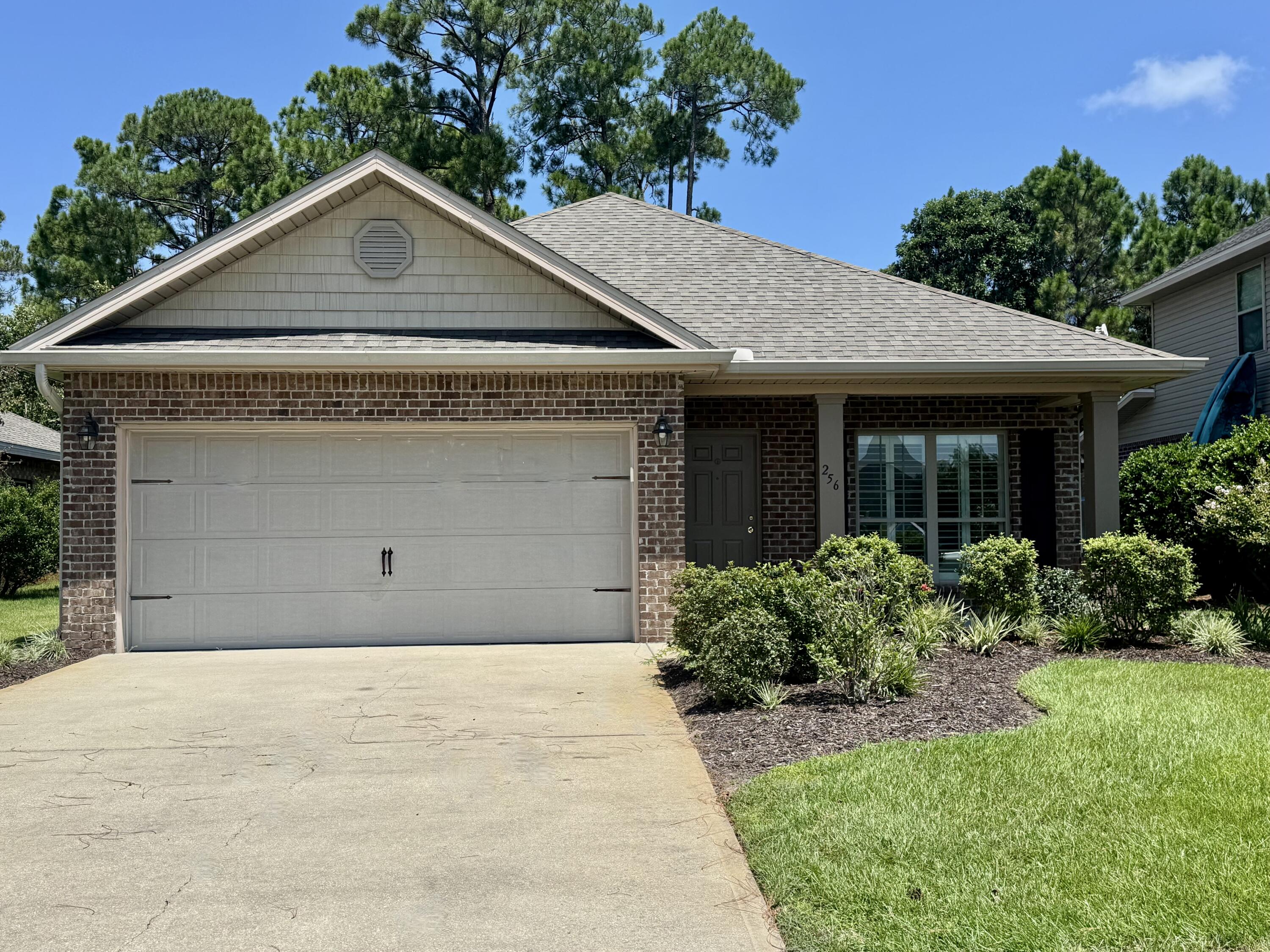 DRIFTWOOD ESTATES - Residential Lease