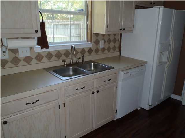 FOREST OAKS PH 2 - Residential Lease