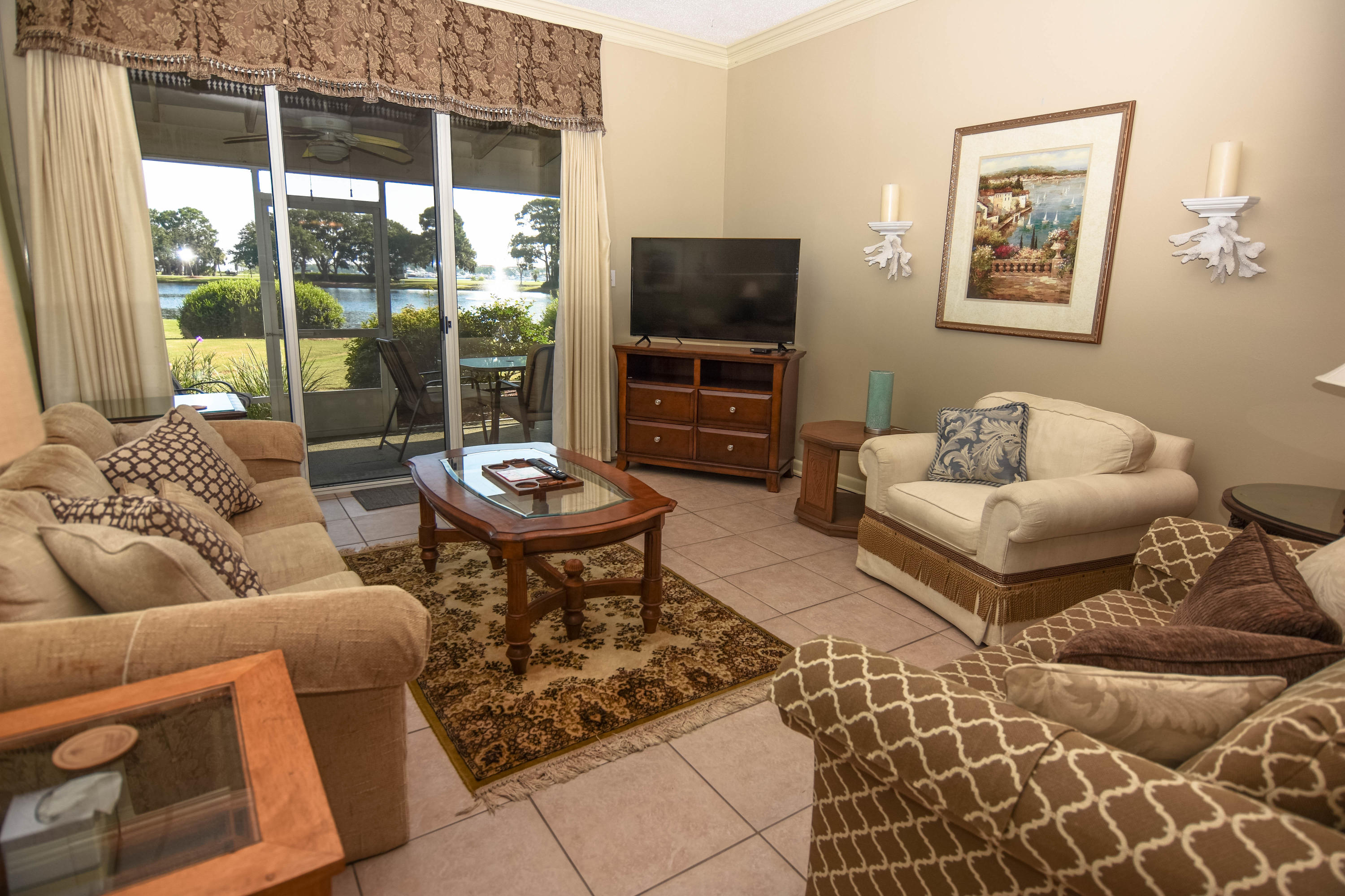 BAYOU VILLAGE CONDO PH 1 - Residential