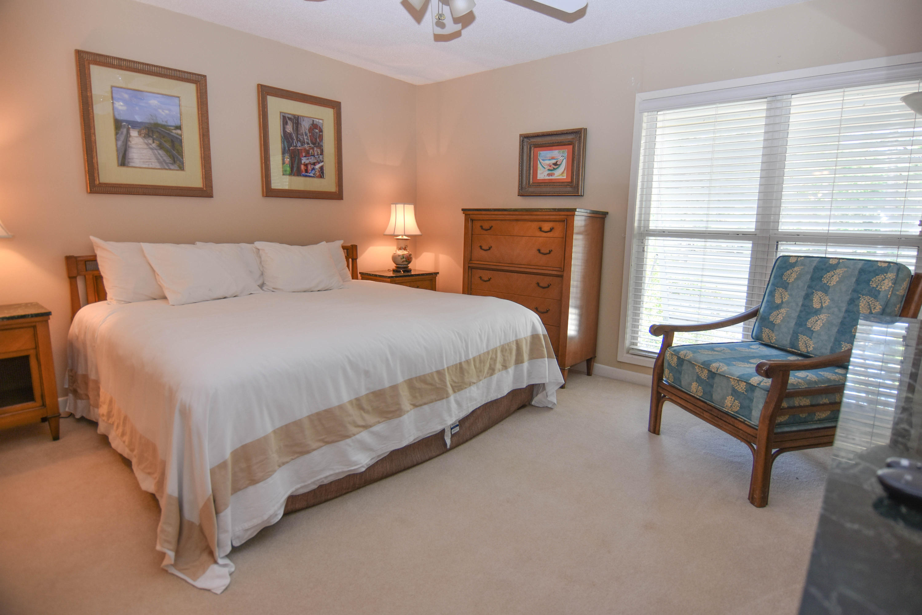 BAYOU VILLAGE CONDO PH 1 - Residential