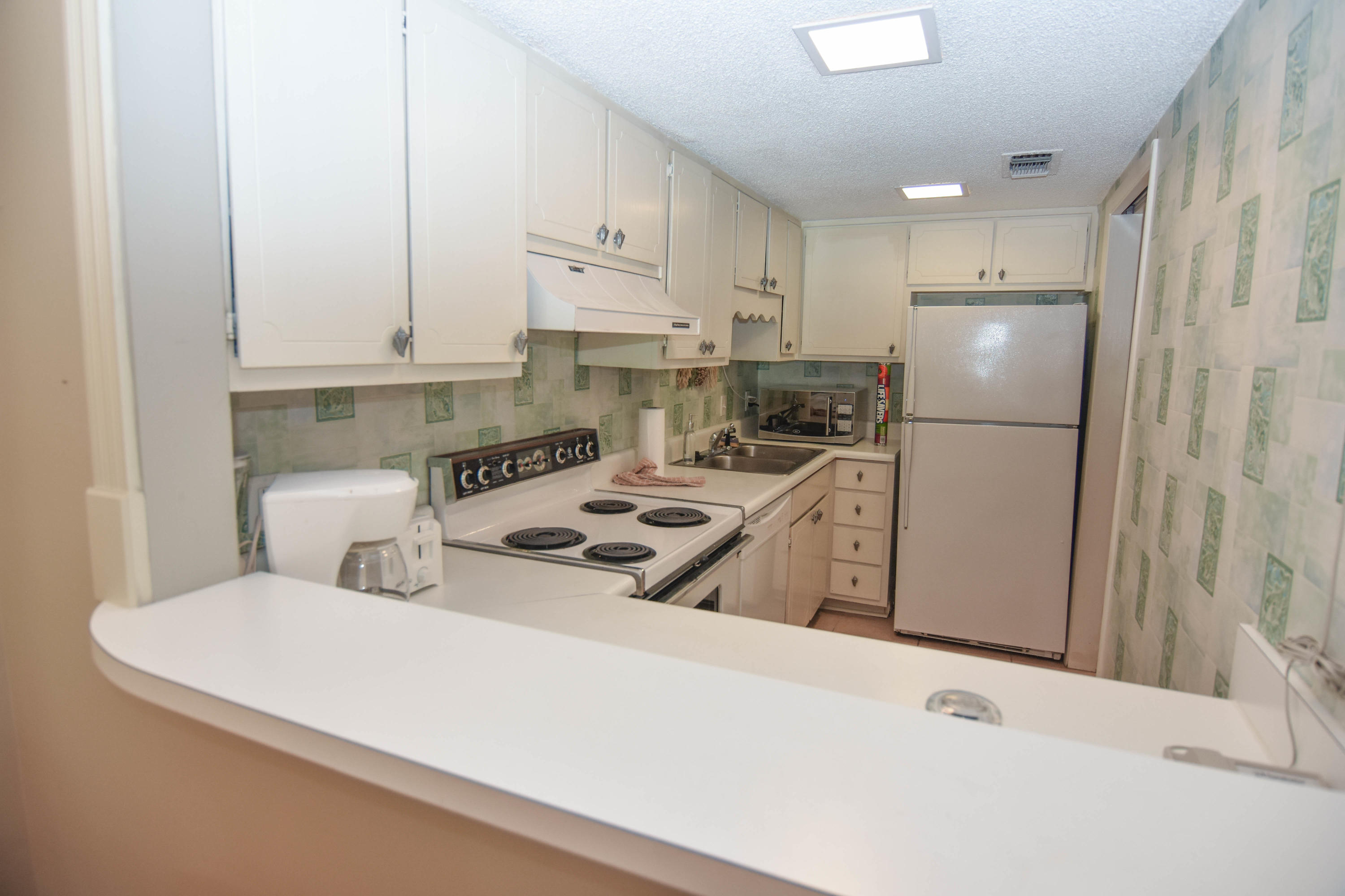 BAYOU VILLAGE CONDO PH 1 - Residential