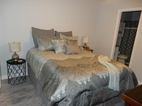 PARKWOOD AT BLUEWATER BAY - Residential Lease