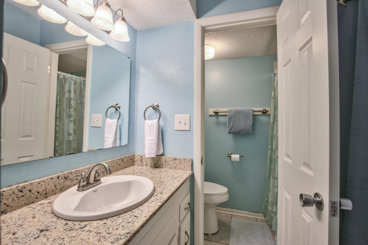 SEASCAPE CONDO GARDEN VILLA - Residential