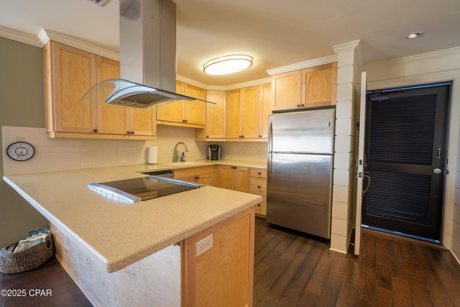 BAY POINT STUDIO VILLAS 3 CONDO - Residential