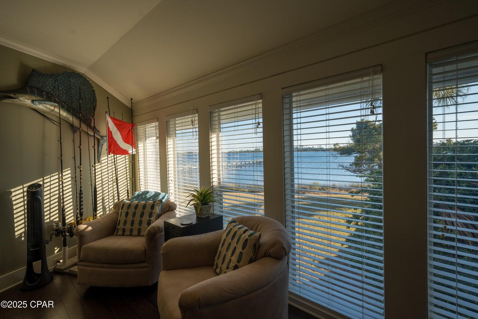 BAY POINT STUDIO VILLAS 3 CONDO - Residential