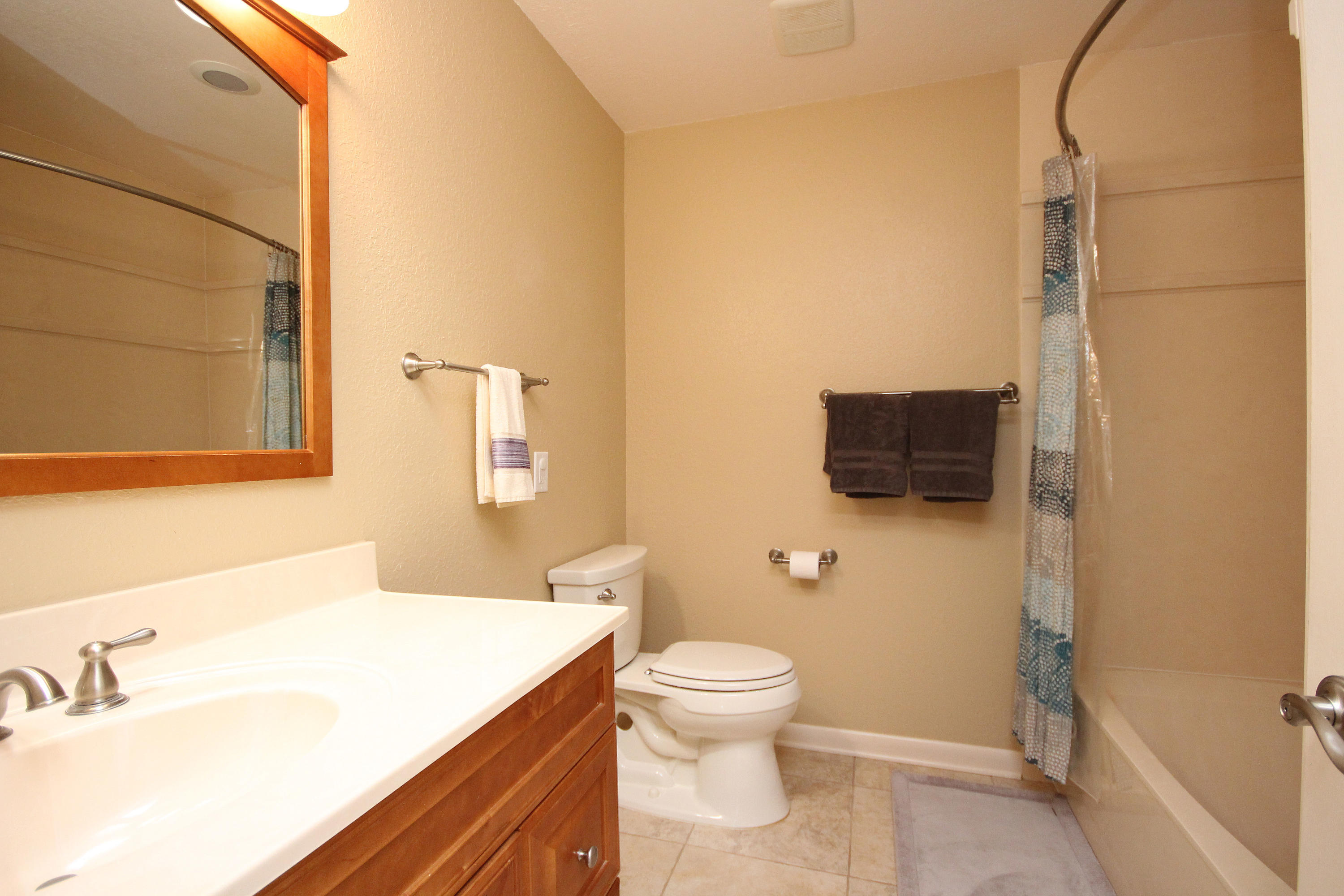 EDGEWATER VILLAGE - Residential