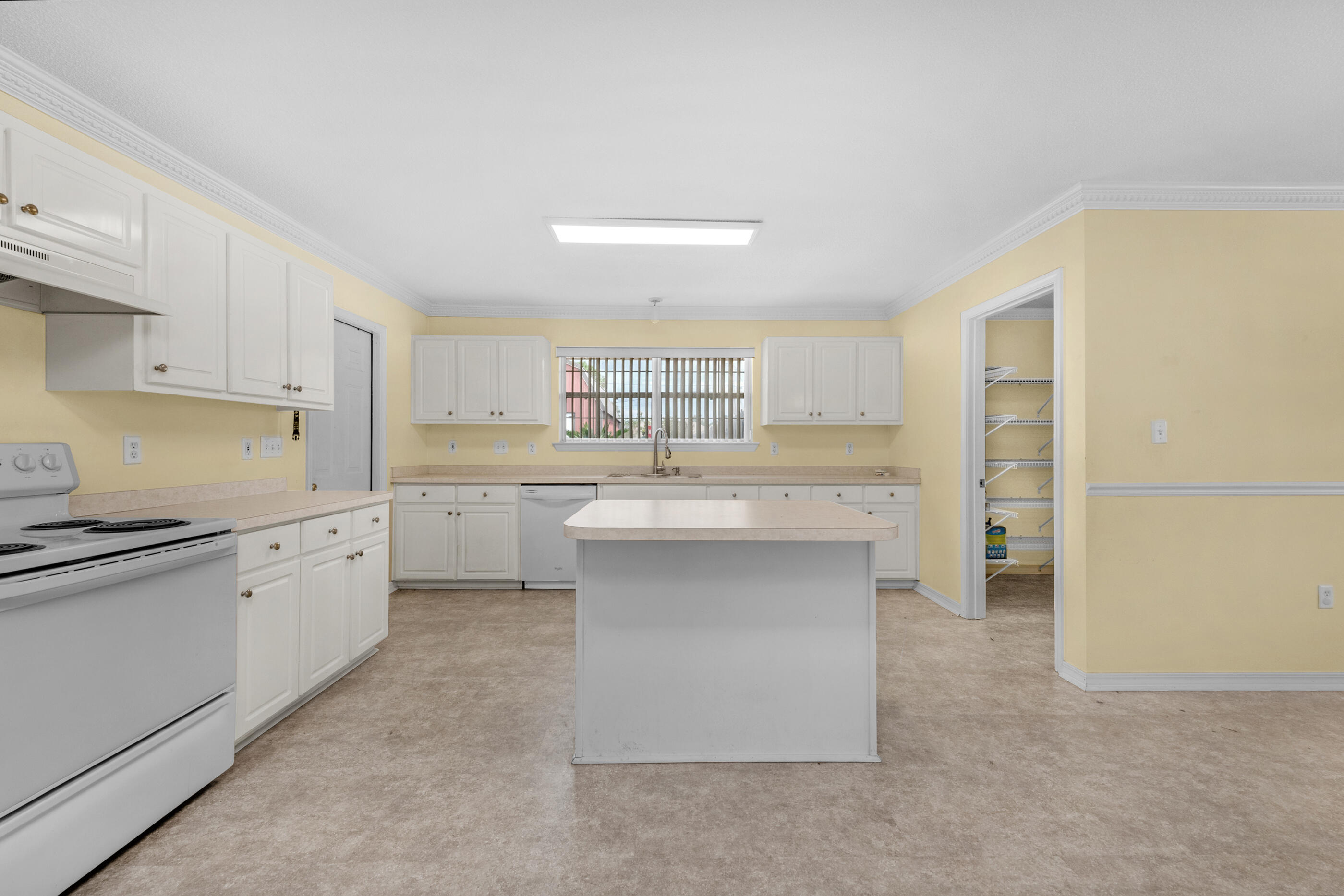 HAMPTON RIDGE ESTATES - Residential