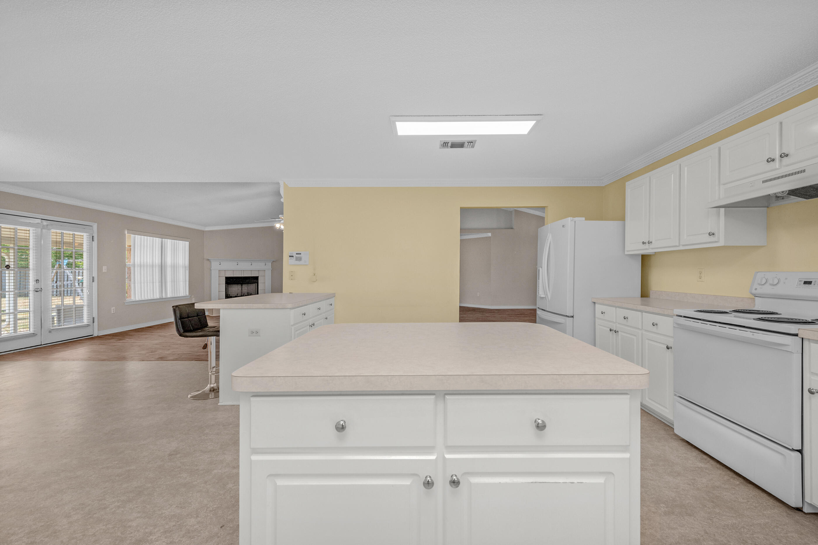 HAMPTON RIDGE ESTATES - Residential