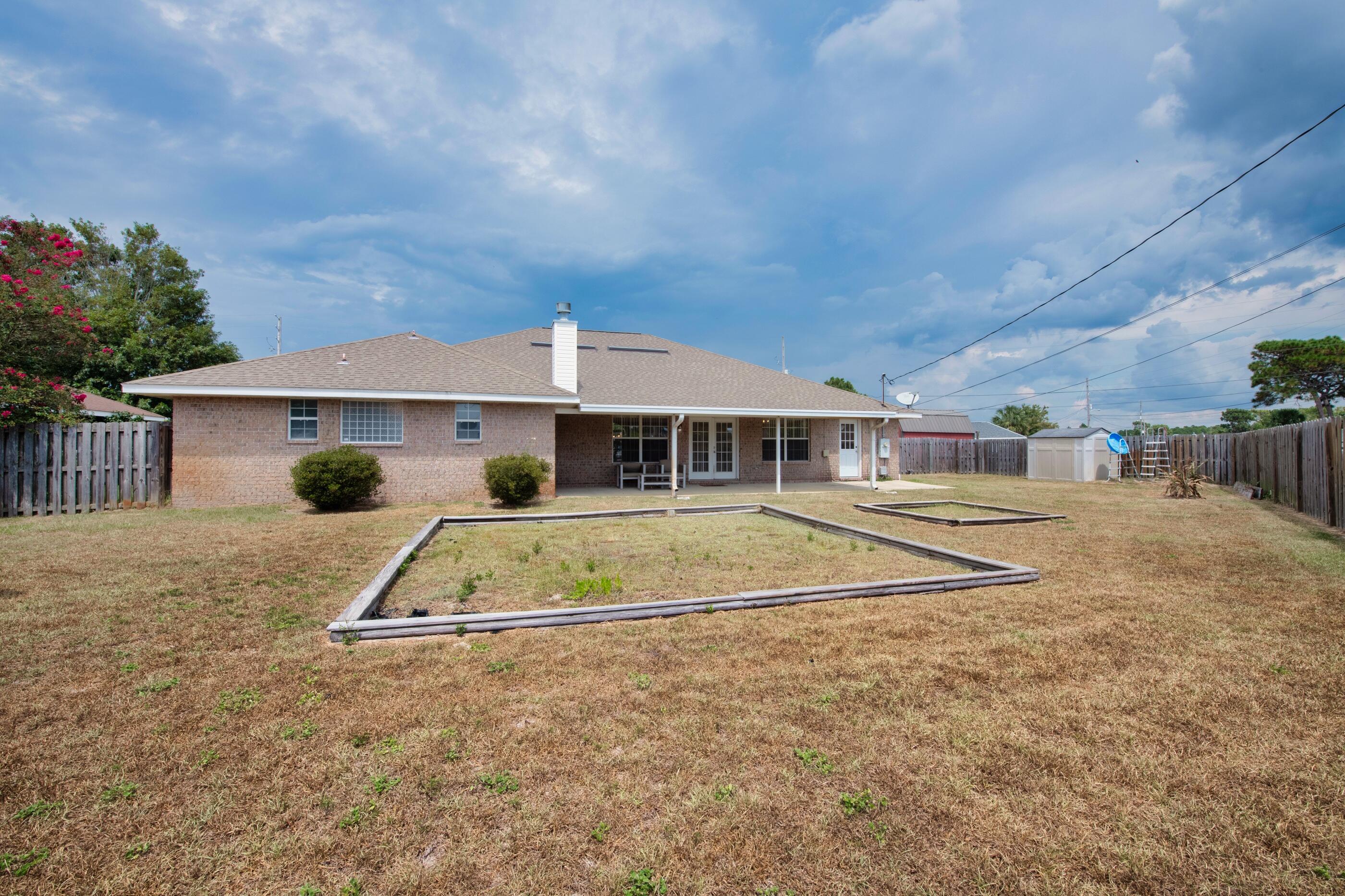 HAMPTON RIDGE ESTATES - Residential