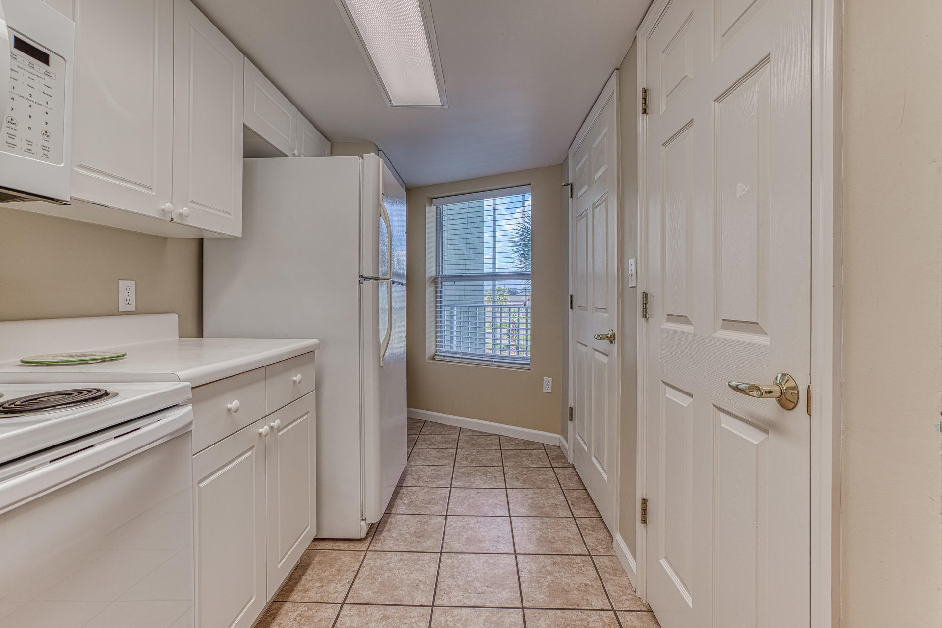 SEACREST CONDOMINIUMS - Residential