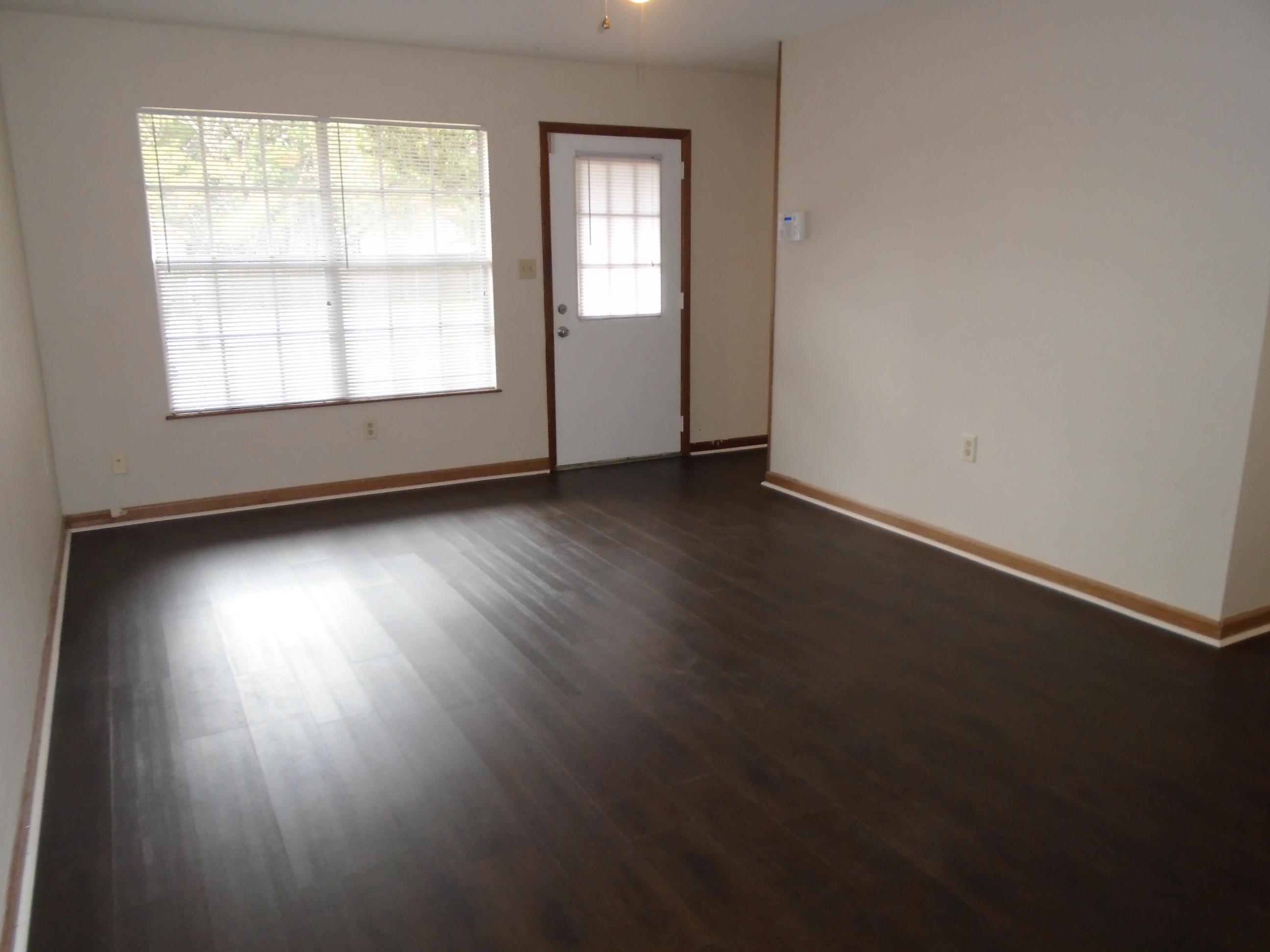 PINE MEADOWS - Residential Lease