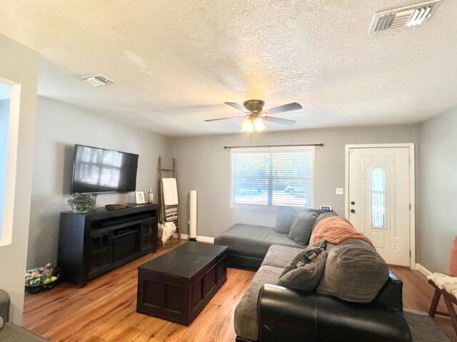 NICEVILLE - Residential Lease