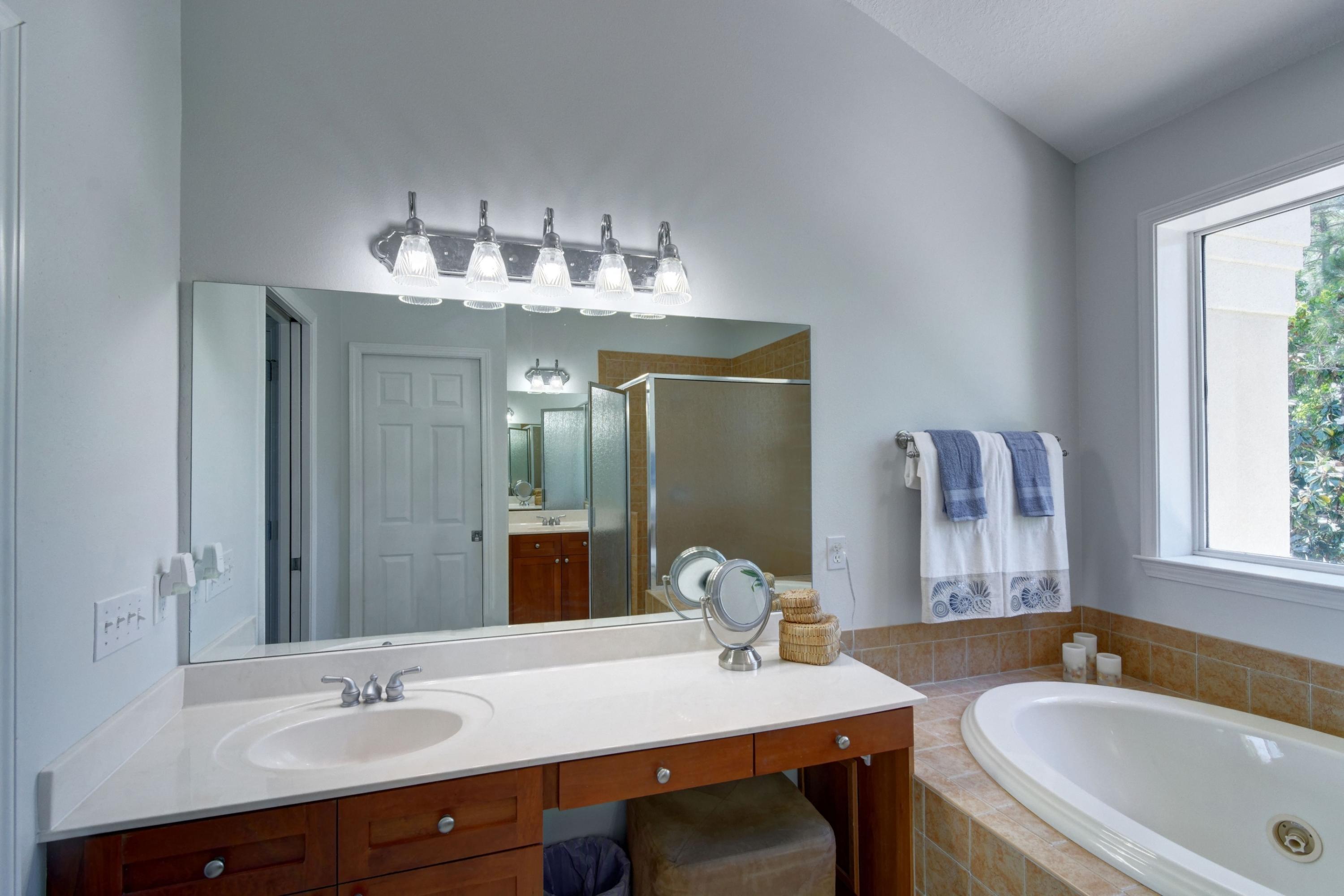 SHELTER COVE ESTATES - Residential