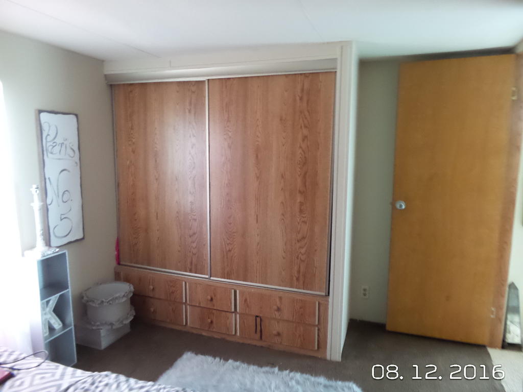 JUNIPER HILLS S/D - Residential Lease