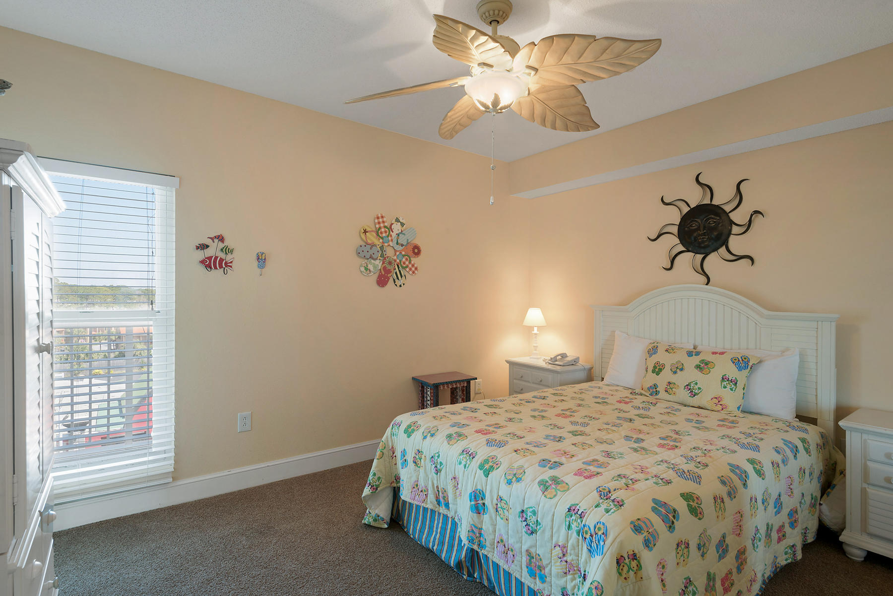 MAJESTIC BEACH TOWERS I - Residential