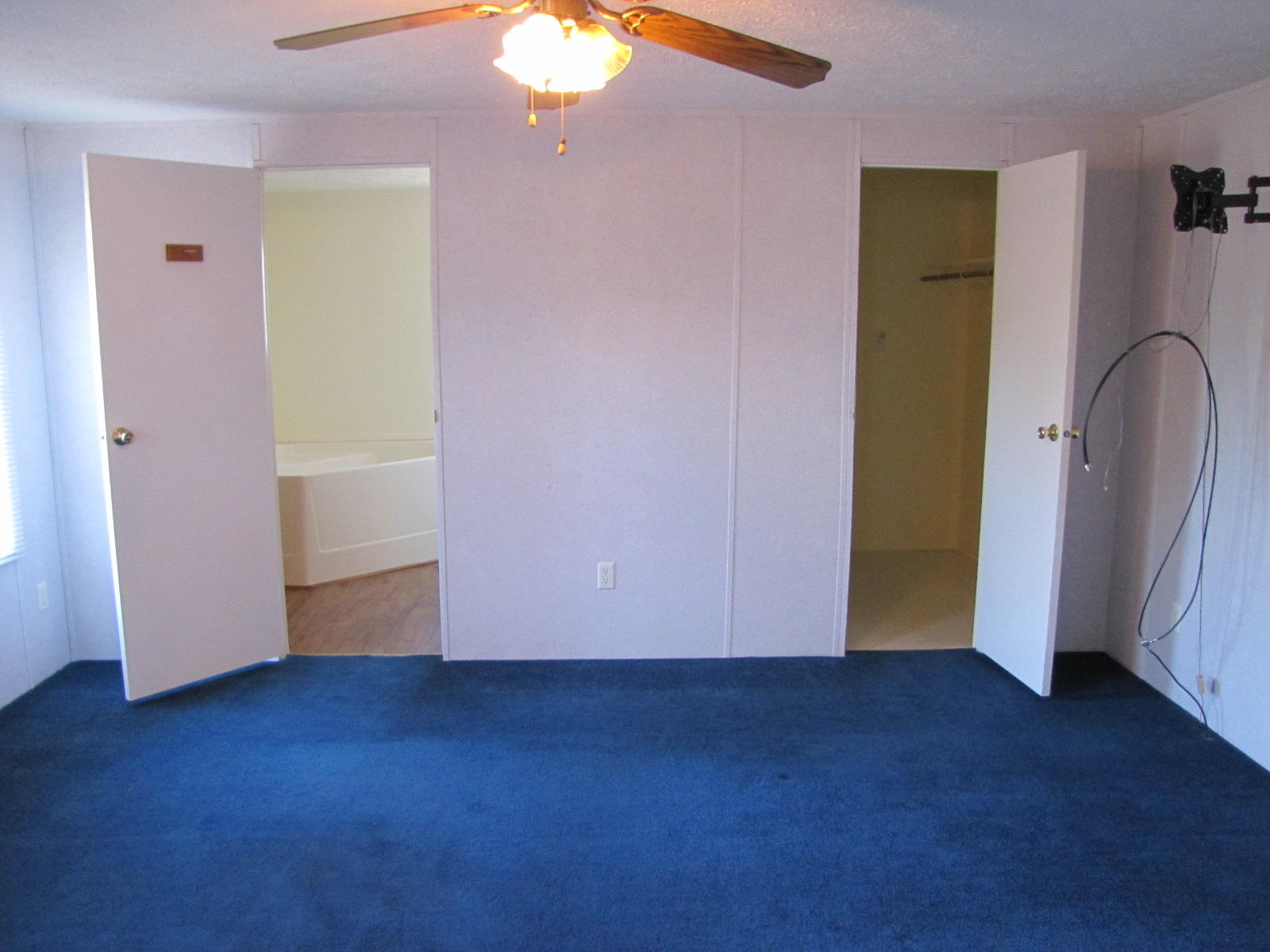 METES & BOUNDS - Residential Lease