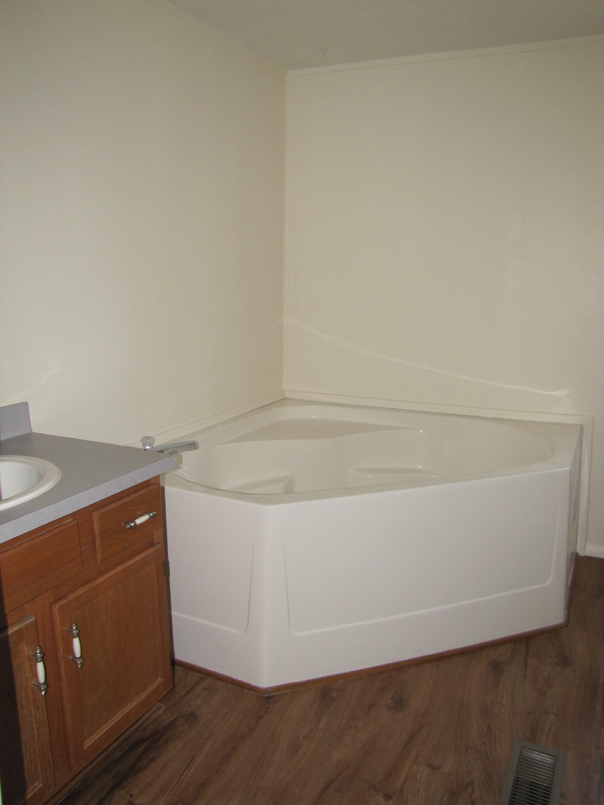 METES & BOUNDS - Residential Lease