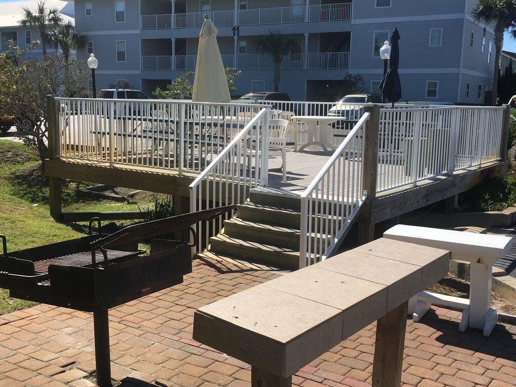 BEACHSIDE VILLAS CONDO - Residential