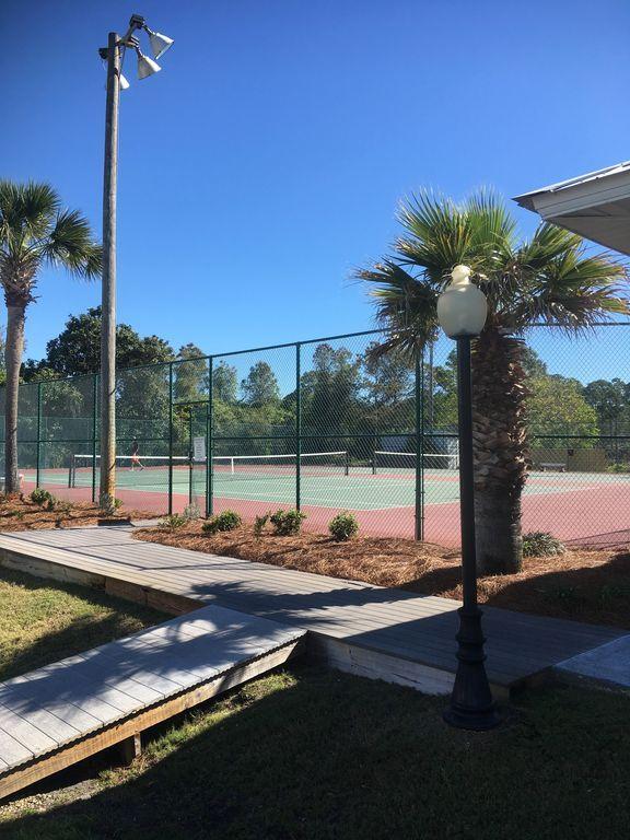 BEACHSIDE VILLAS CONDO - Residential