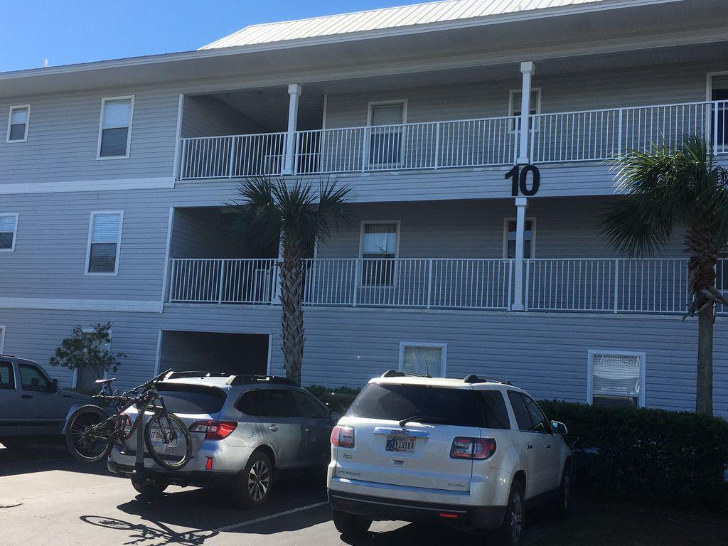BEACHSIDE VILLAS CONDO - Residential