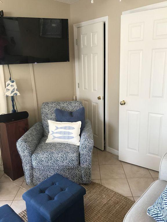 BEACHSIDE VILLAS CONDO - Residential