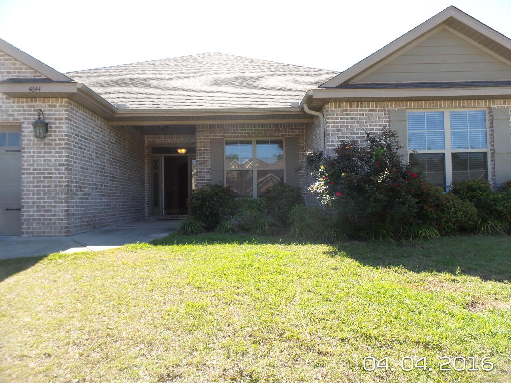 Available 02/19/2018...SHORT TERM LEASE ONLY....Beautiful new home in South Crestview features a large open concept floor plan. 4/2.5 floor plan with many upgrades with easy access to bases, beaches, and shopping. Solid surface, ceramic tile in the wet areas, treyed ceilings, covered back patio, nice appliance package, custom paint, plenty of cabinet space, yard building, open deck and to much to list. This is a must see. Fenced back yard and foyer. No inside smoking. Pets may be allowed with a $400 non-refundable pet fee. Sorry no cats do to allergies in the home. ALL UTILITIES WILL BE INCLUDED IN RENTAL RATE.