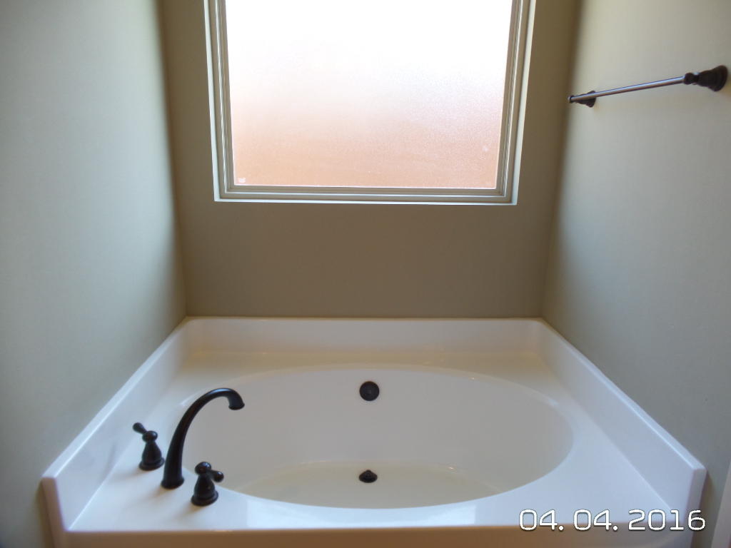 Duggan Pond Estates - Residential Lease