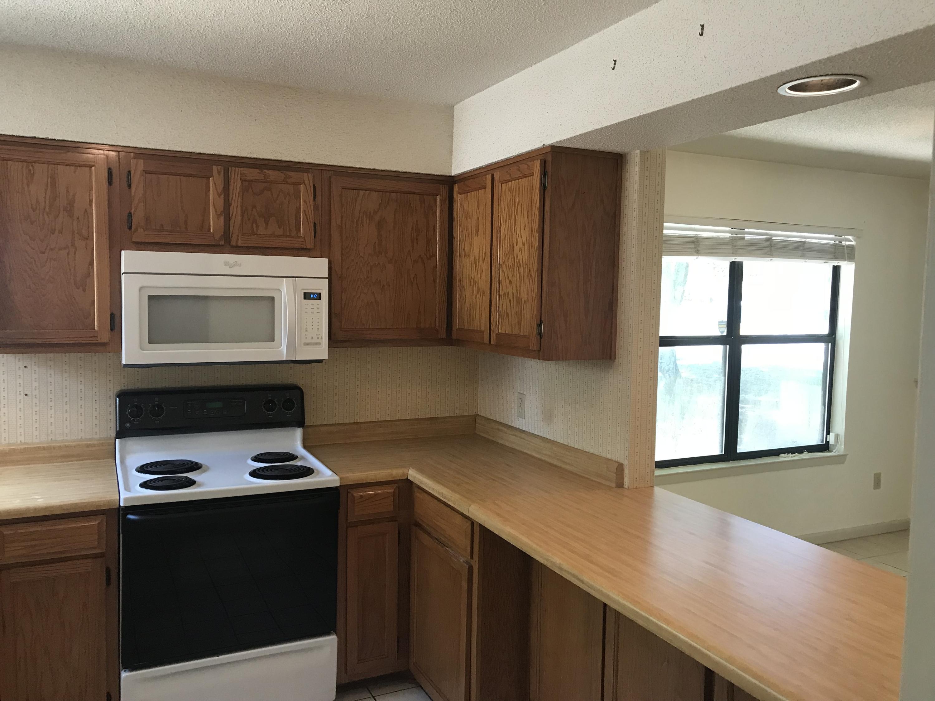 PORT DIXIE - Residential Lease
