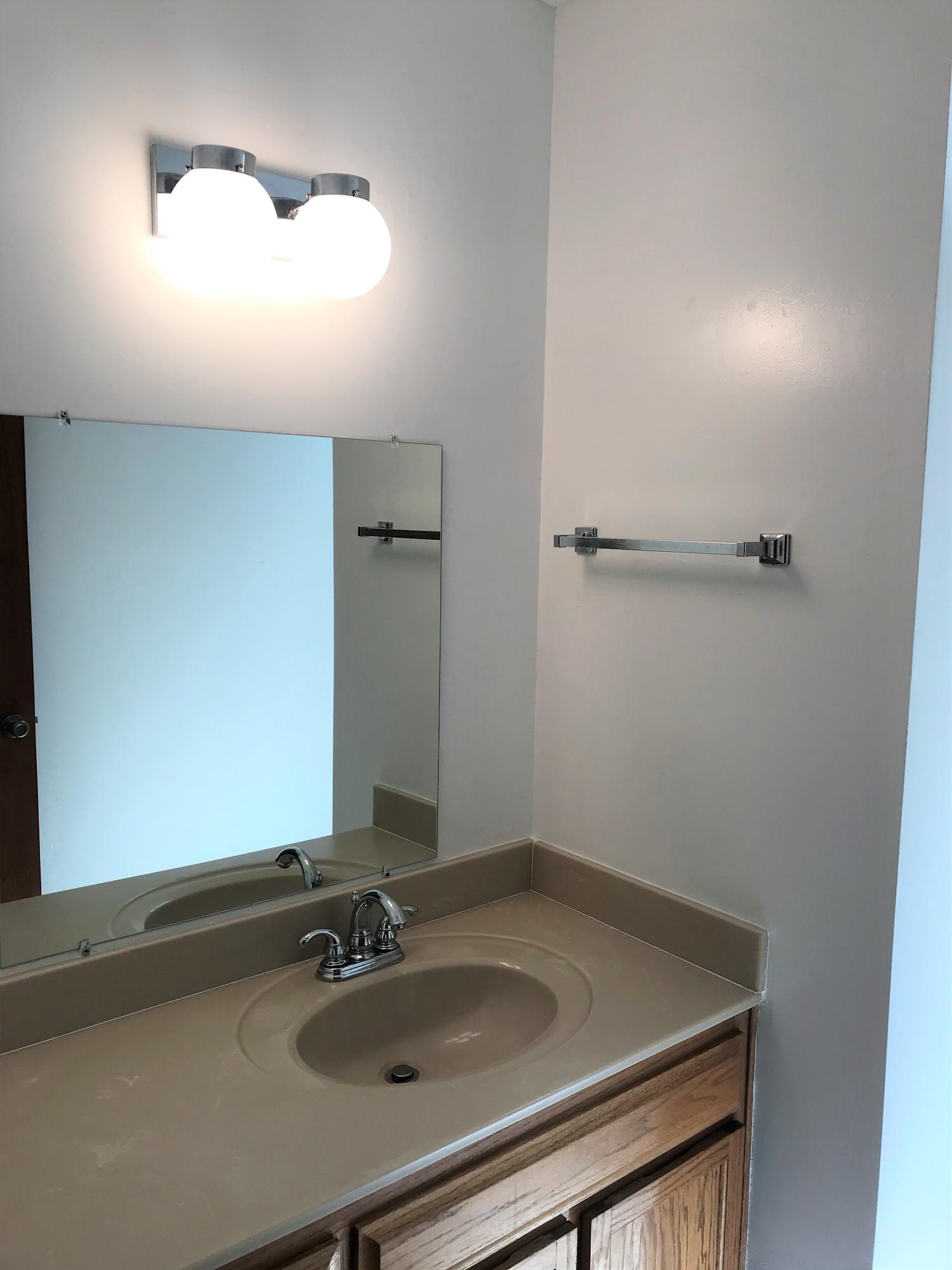 PORT DIXIE - Residential Lease