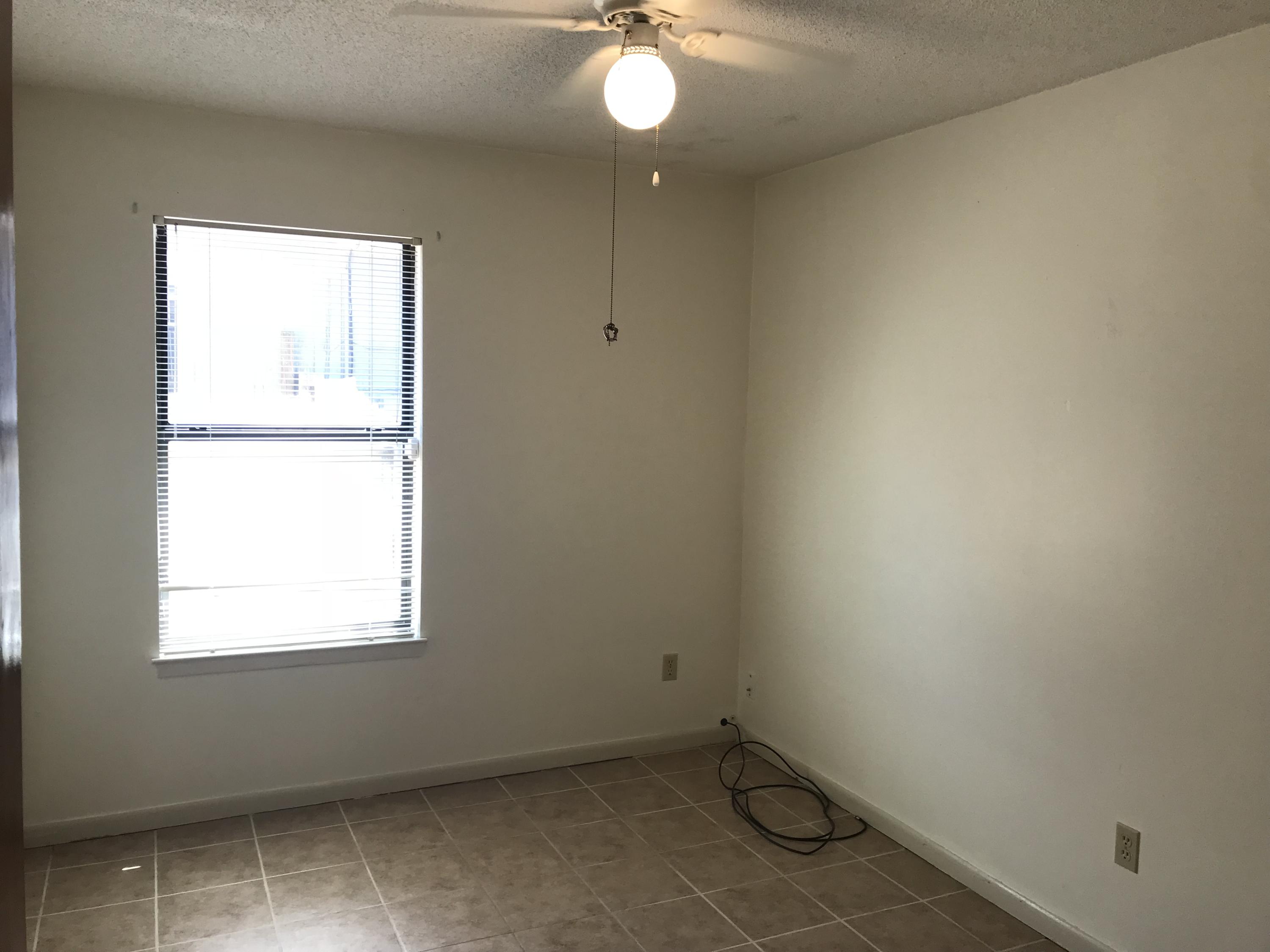 PORT DIXIE - Residential Lease