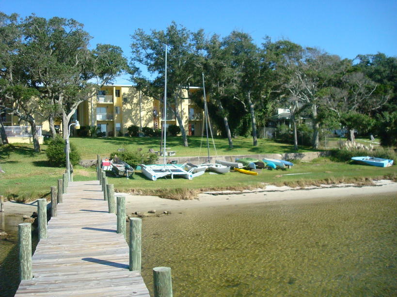 CEDARS CONDO - Residential