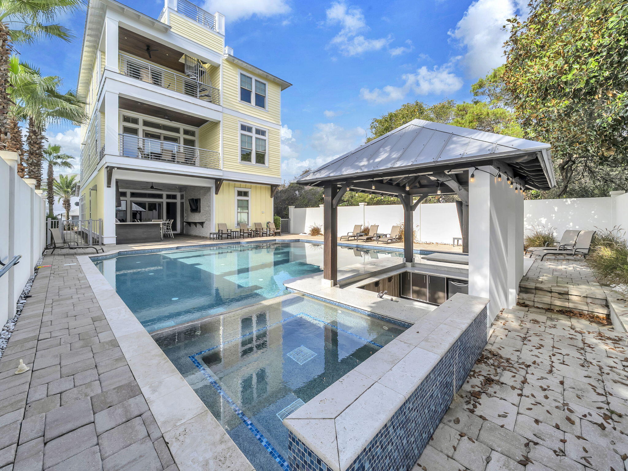 CRYSTAL BEACH - Residential