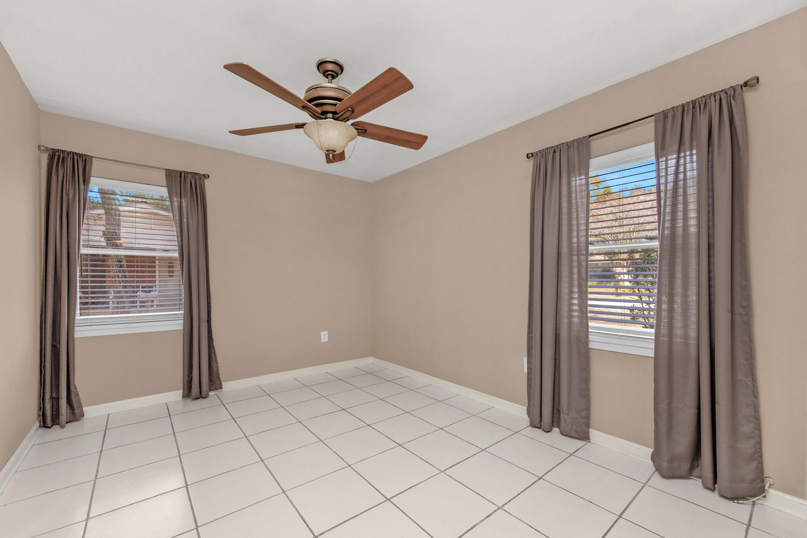 Vesta Hts 1st - Residential