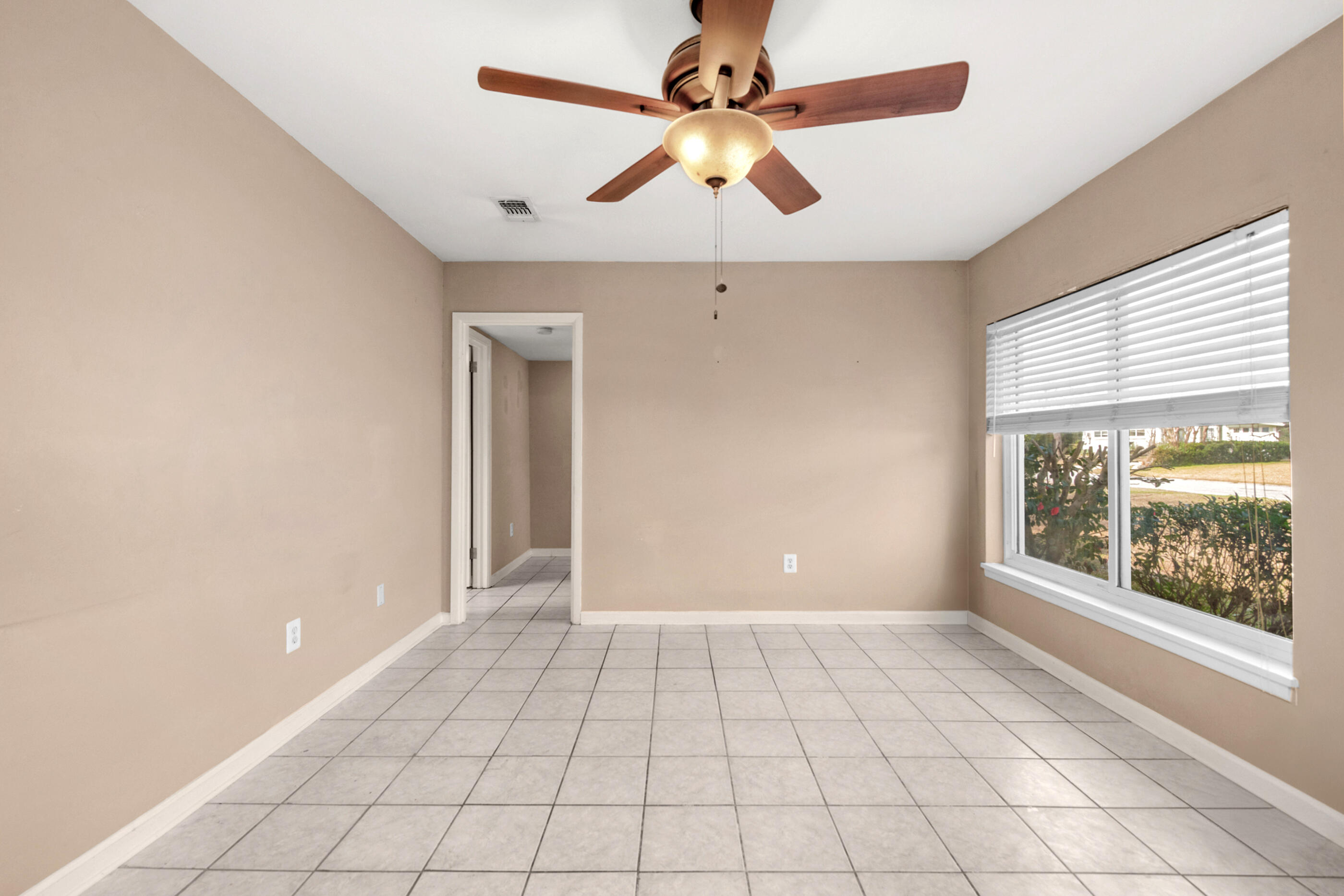 Vesta Hts 1st - Residential