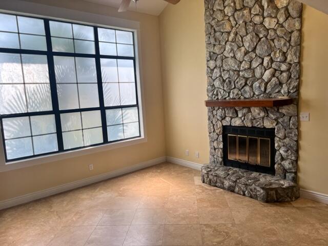 DOLPHIN ESTATES - Residential Lease