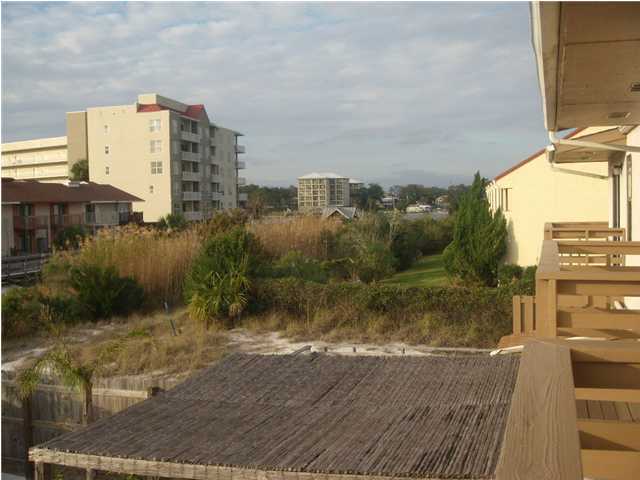 MANOR SHORES VILLAS - Residential Lease
