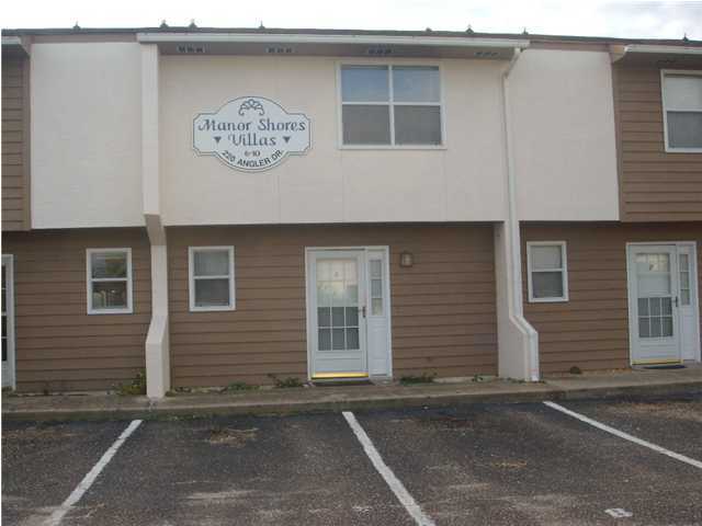 MANOR SHORES VILLAS - Residential Lease