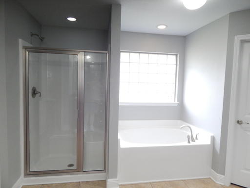 SILVER CREEK ESTATES - Residential Lease