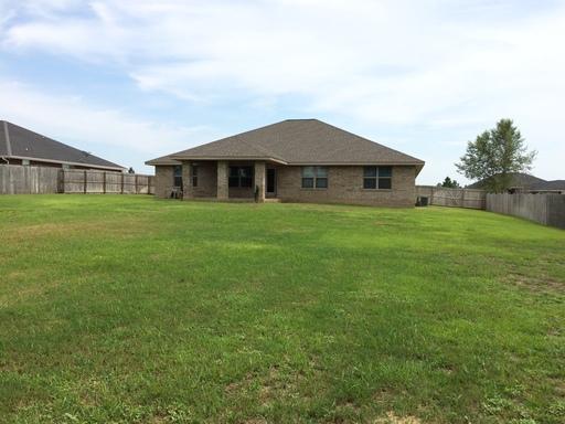 SILVER CREEK ESTATES - Residential Lease