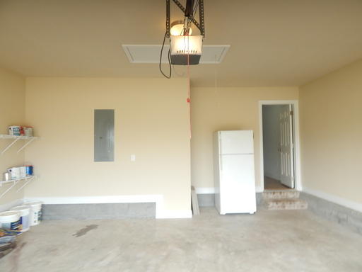 SILVER CREEK ESTATES - Residential Lease