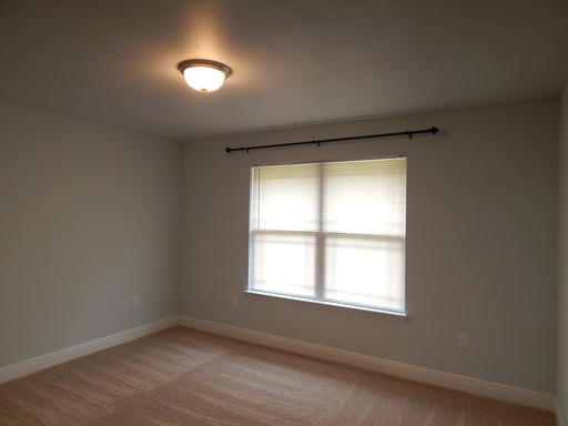 SILVER CREEK ESTATES - Residential Lease